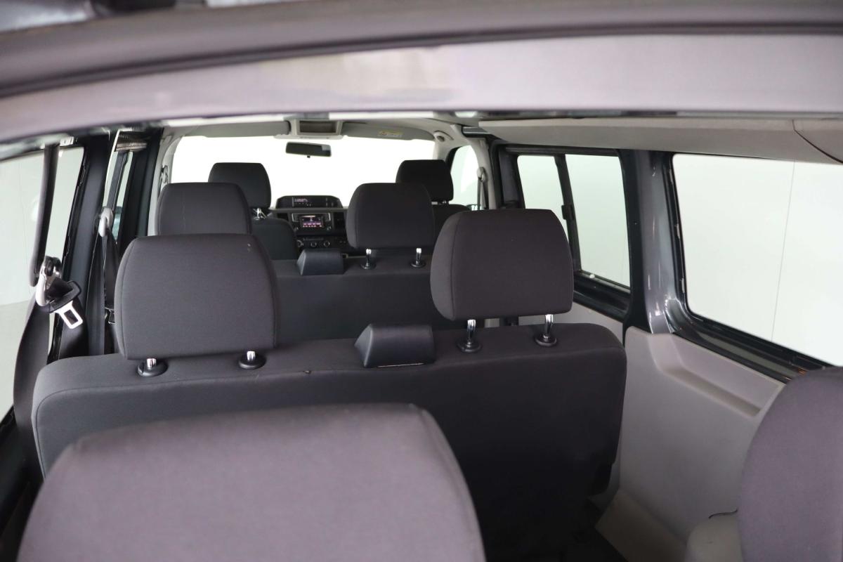 volkswagen-transporter-2019-diesel-1968cc