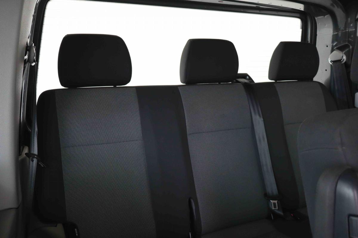 volkswagen-transporter-2019-diesel-1968cc
