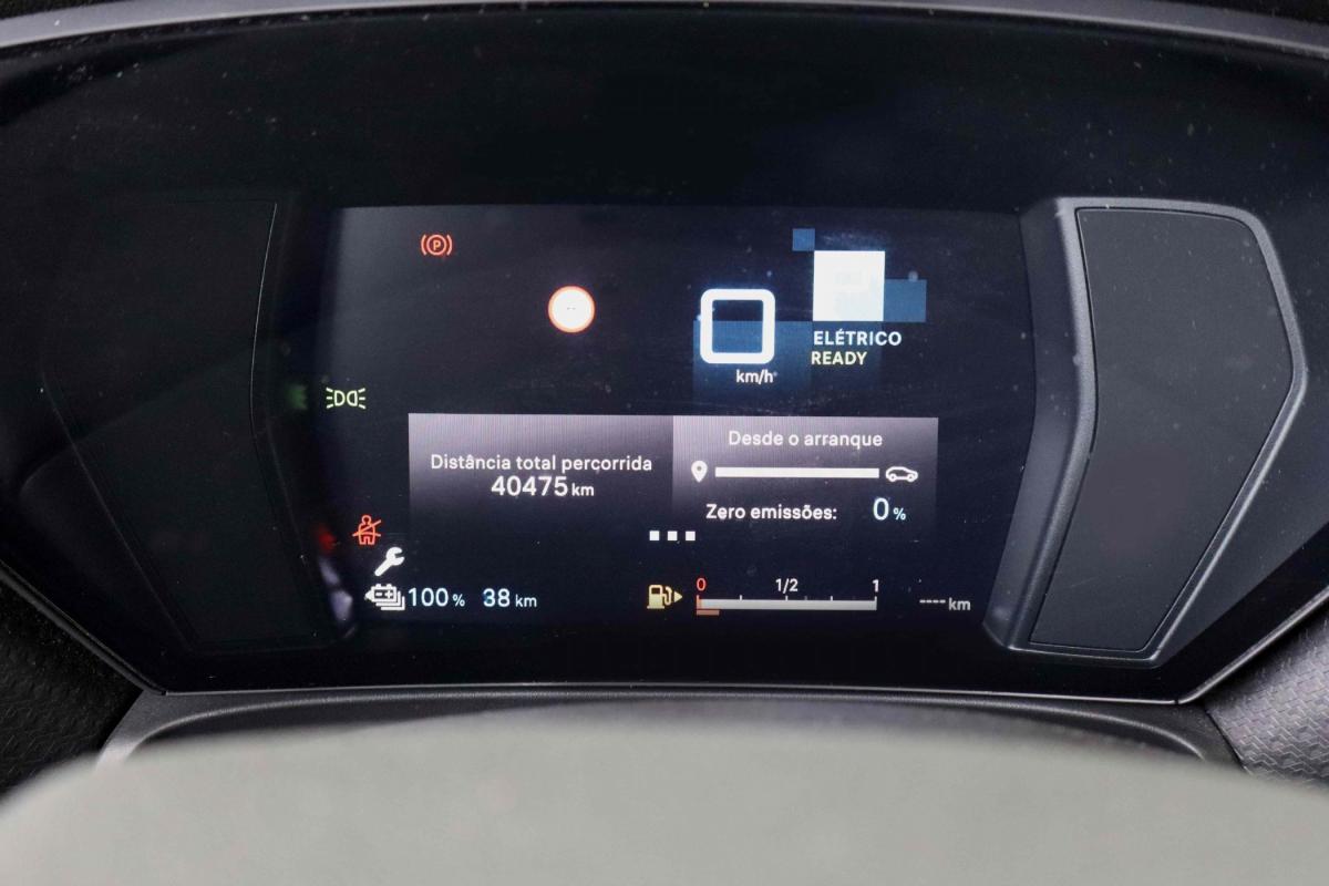 citroen-c5-x-2023-hibrido-a-gasolina-1598cc