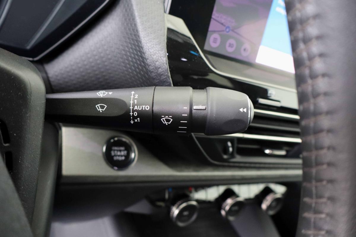 citroen-c5-x-2023-hibrido-a-gasolina-1598cc