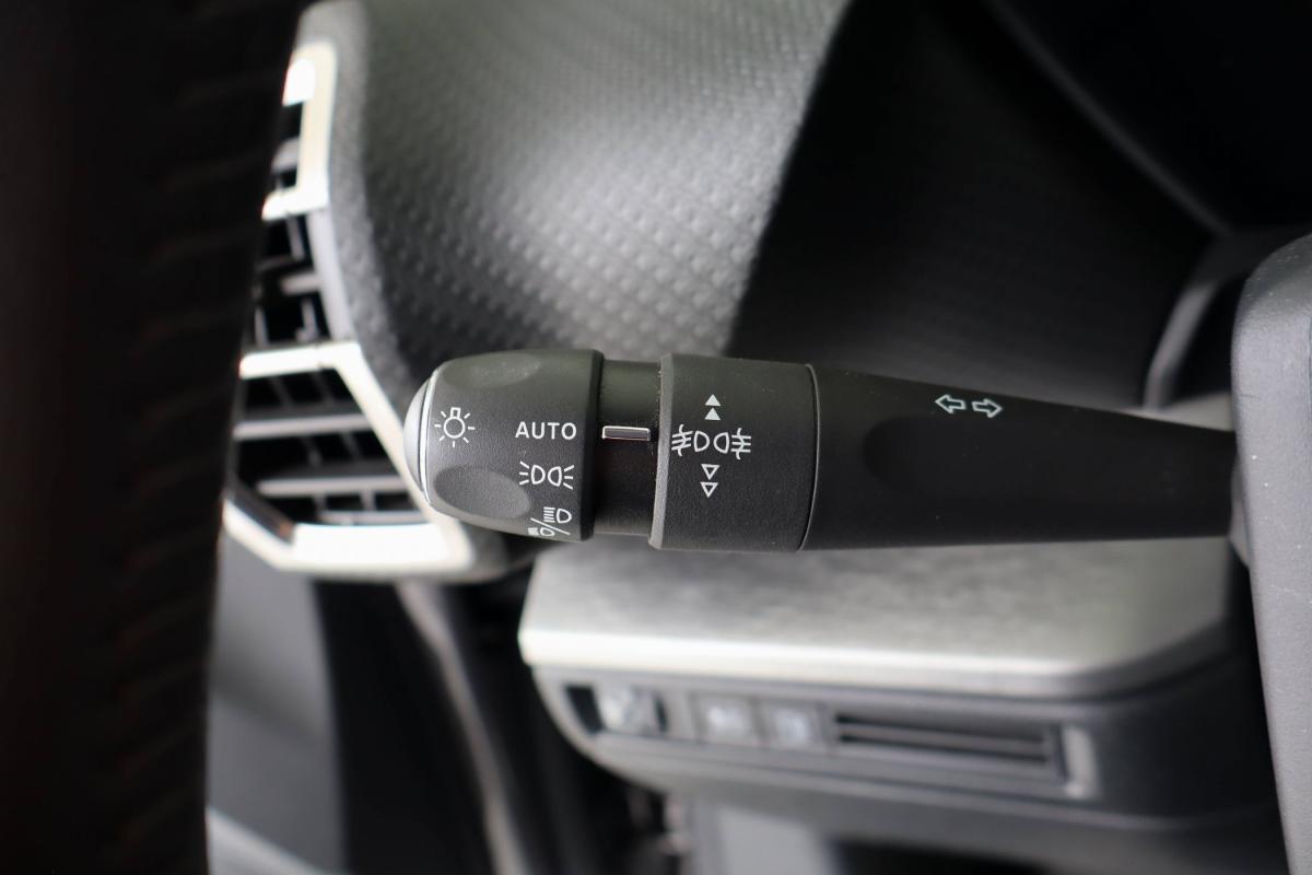 citroen-c5-x-2023-hibrido-a-gasolina-1598cc