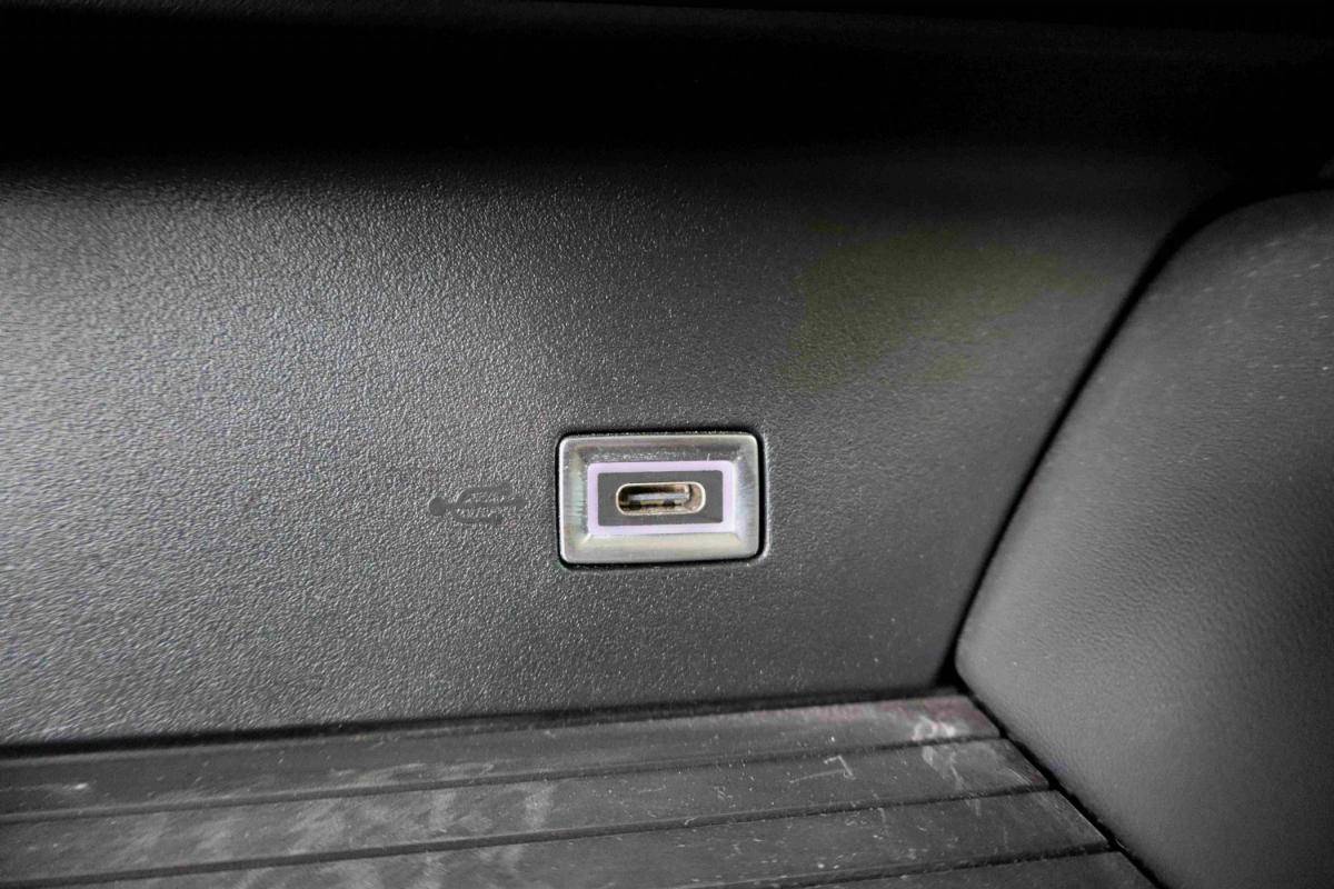 citroen-c5-x-2023-hibrido-a-gasolina-1598cc
