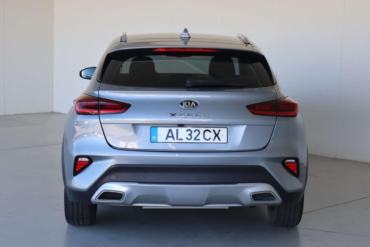 kia-xceed-2021-hibrido-a-gasolina-1580cc