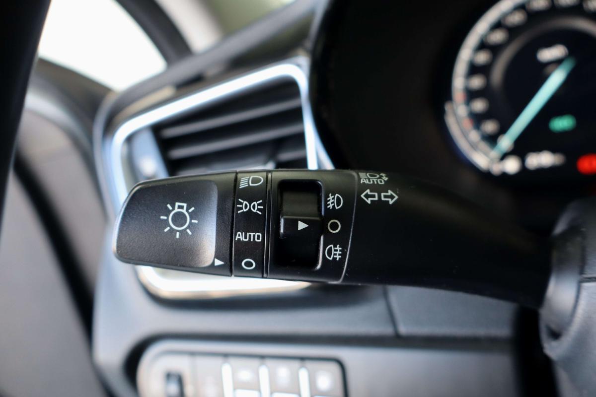 kia-xceed-2021-hibrido-a-gasolina-1580cc