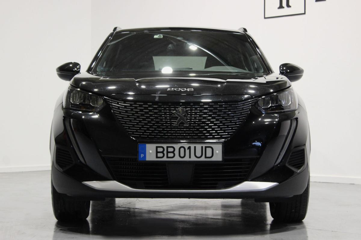 peugeot-2008-2023-diesel-1499cc