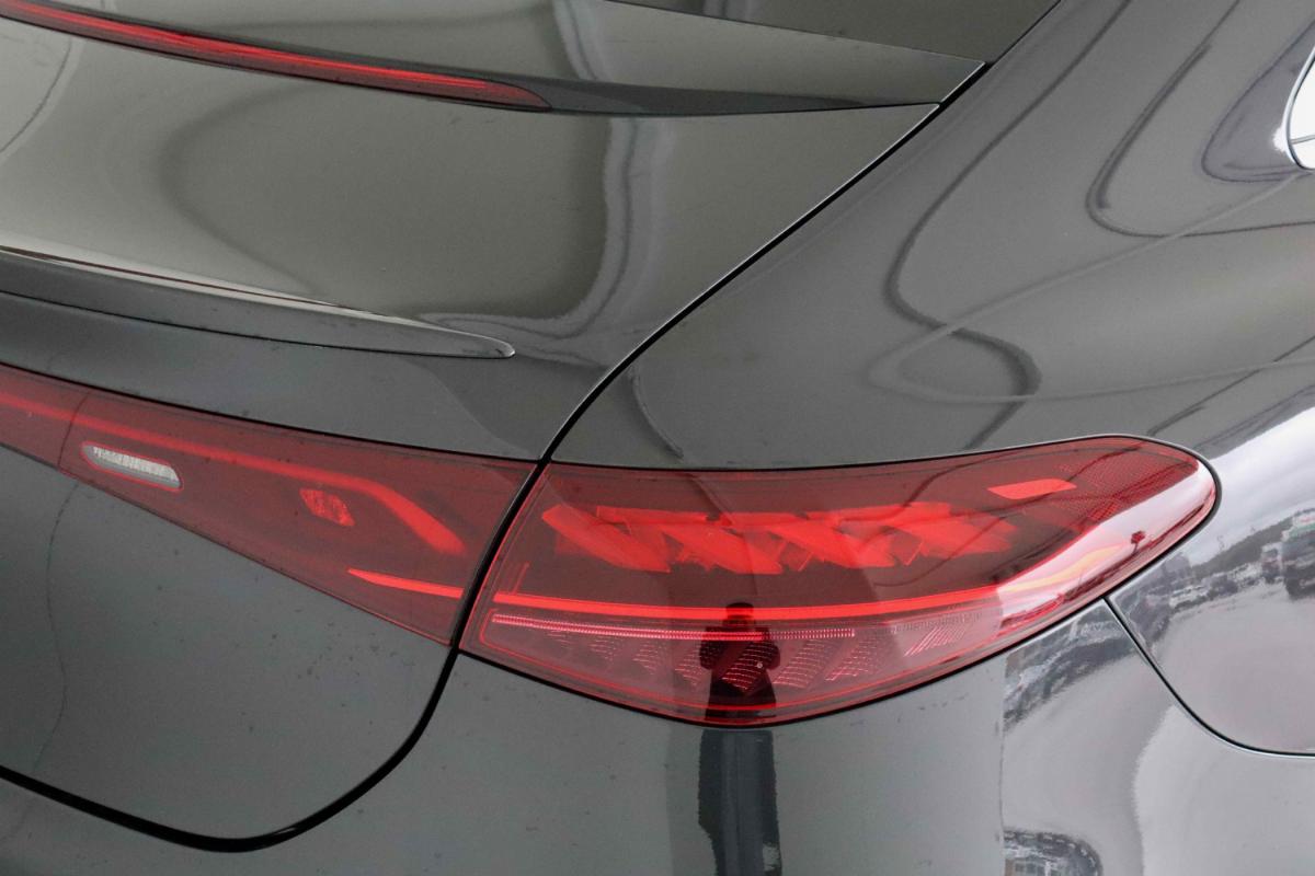 mercedes-benz-eqe-2022-eletrico-0cc