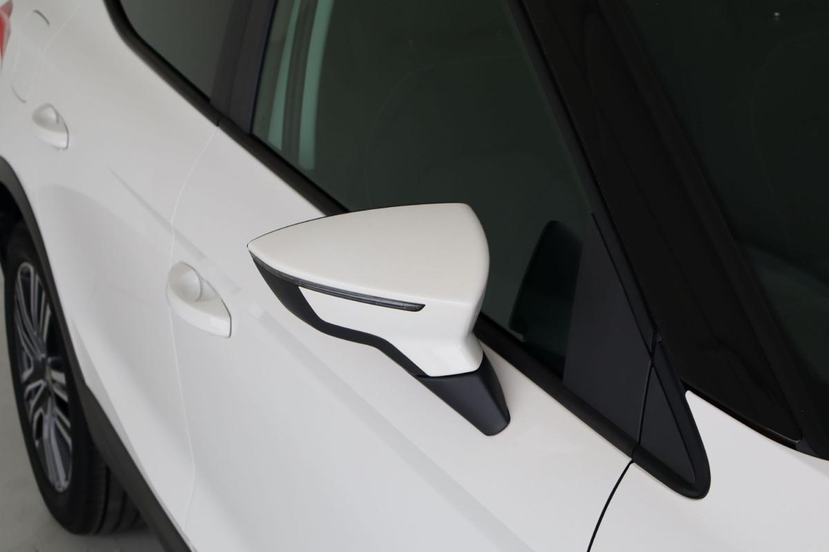 seat-arona-2022-gasolina-999cc