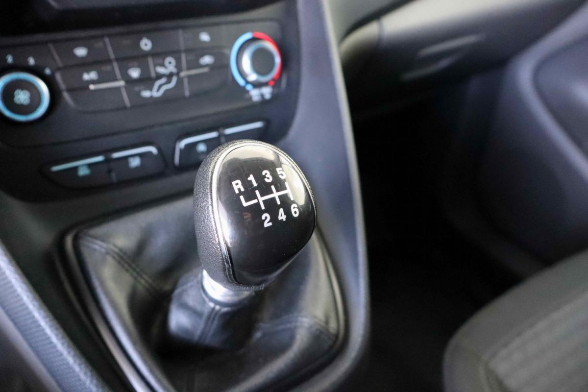 ford-transit-connect-2023-diesel-1499cc