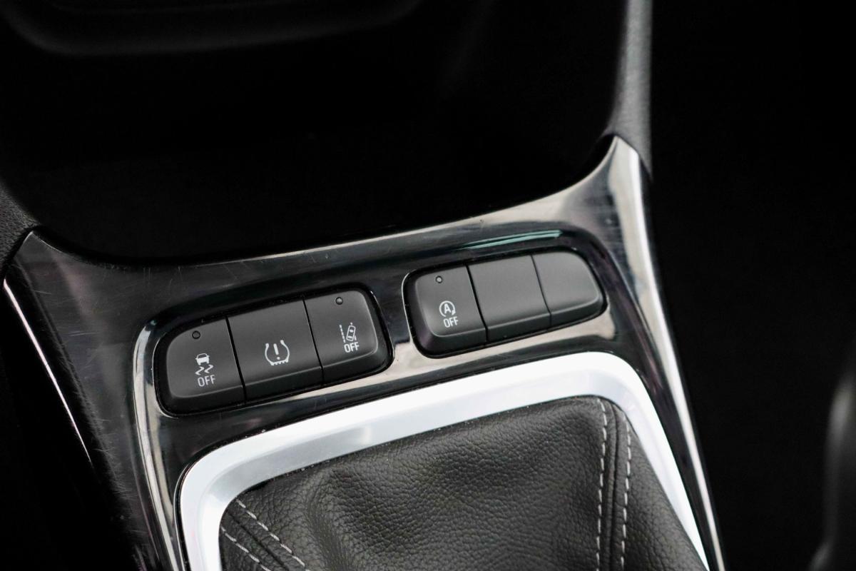 opel-crossland-2022-gasolina-1199cc