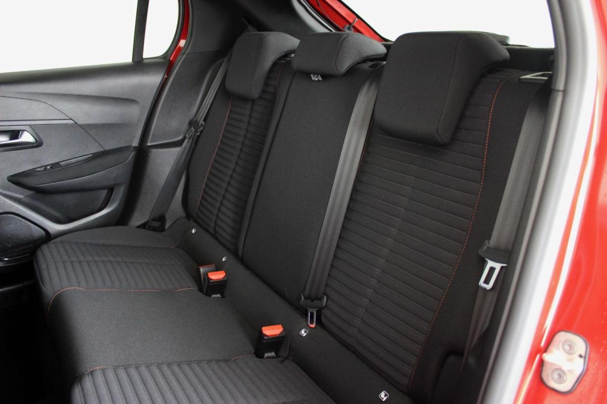 peugeot-208-2023-gasolina-1199cc