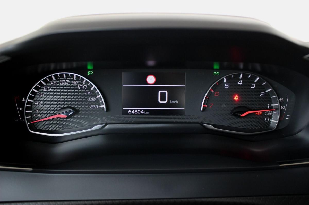 peugeot-208-2023-gasolina-1199cc