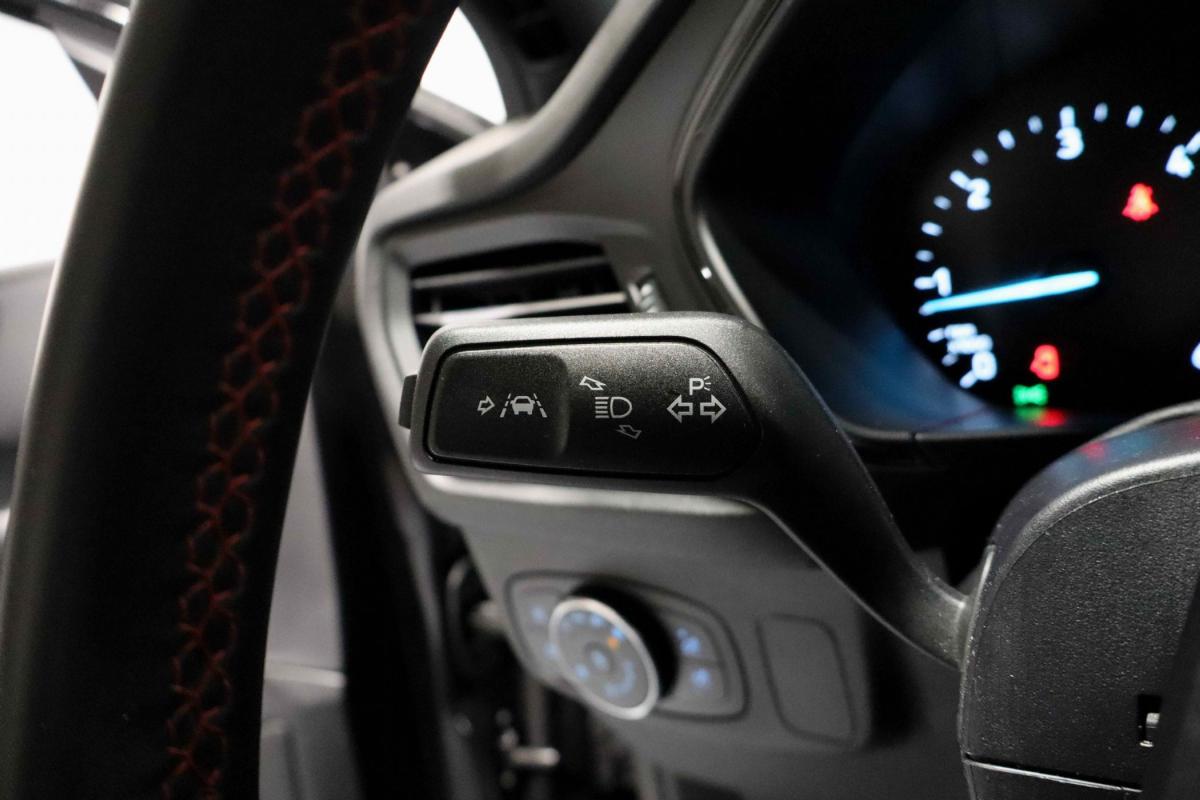 ford-focus-2024-diesel-1499cc