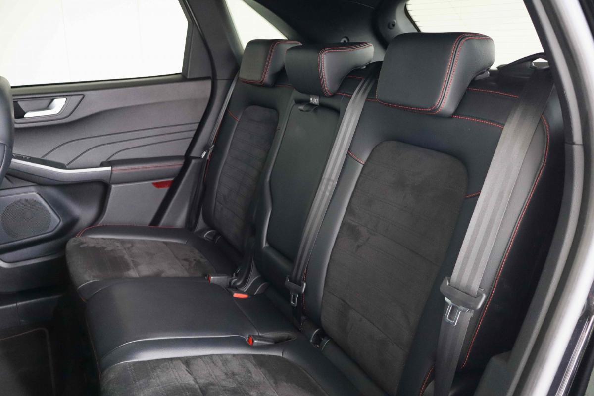 ford-kuga-2023-gasolina-1499cc