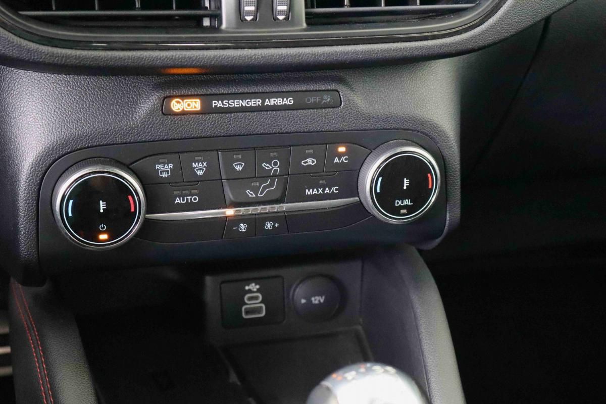 ford-kuga-2023-gasolina-1499cc