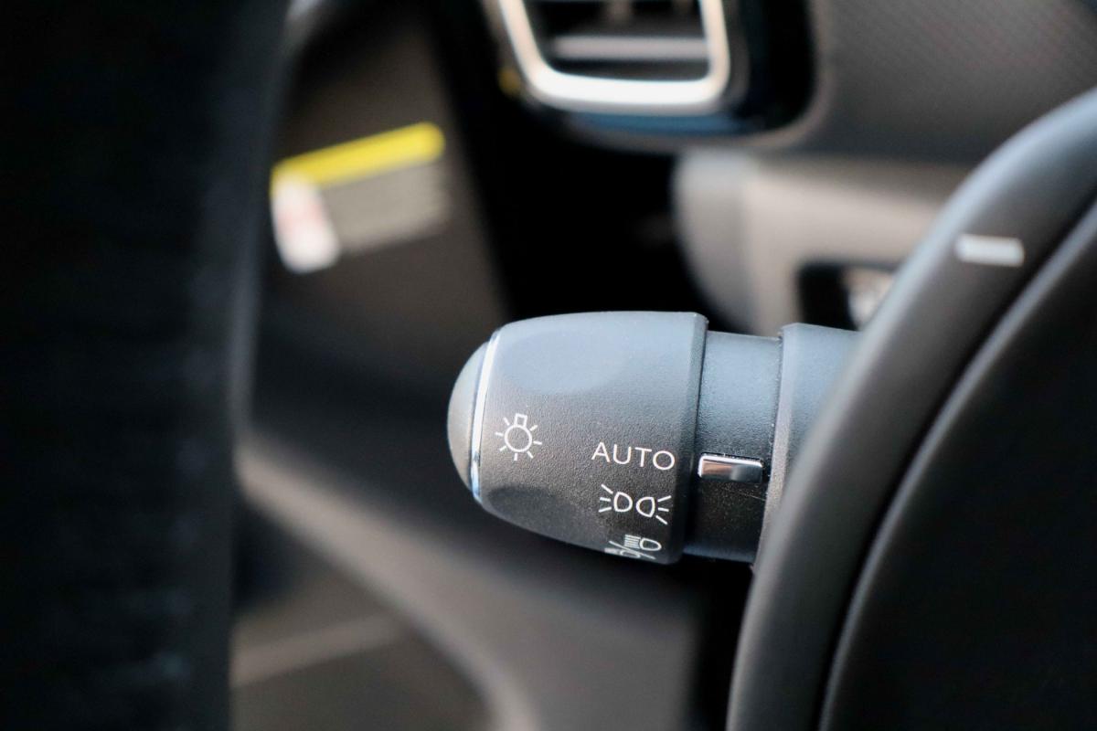 citroen-c5-aircross-2023-hibrido-a-gasolina-1598cc