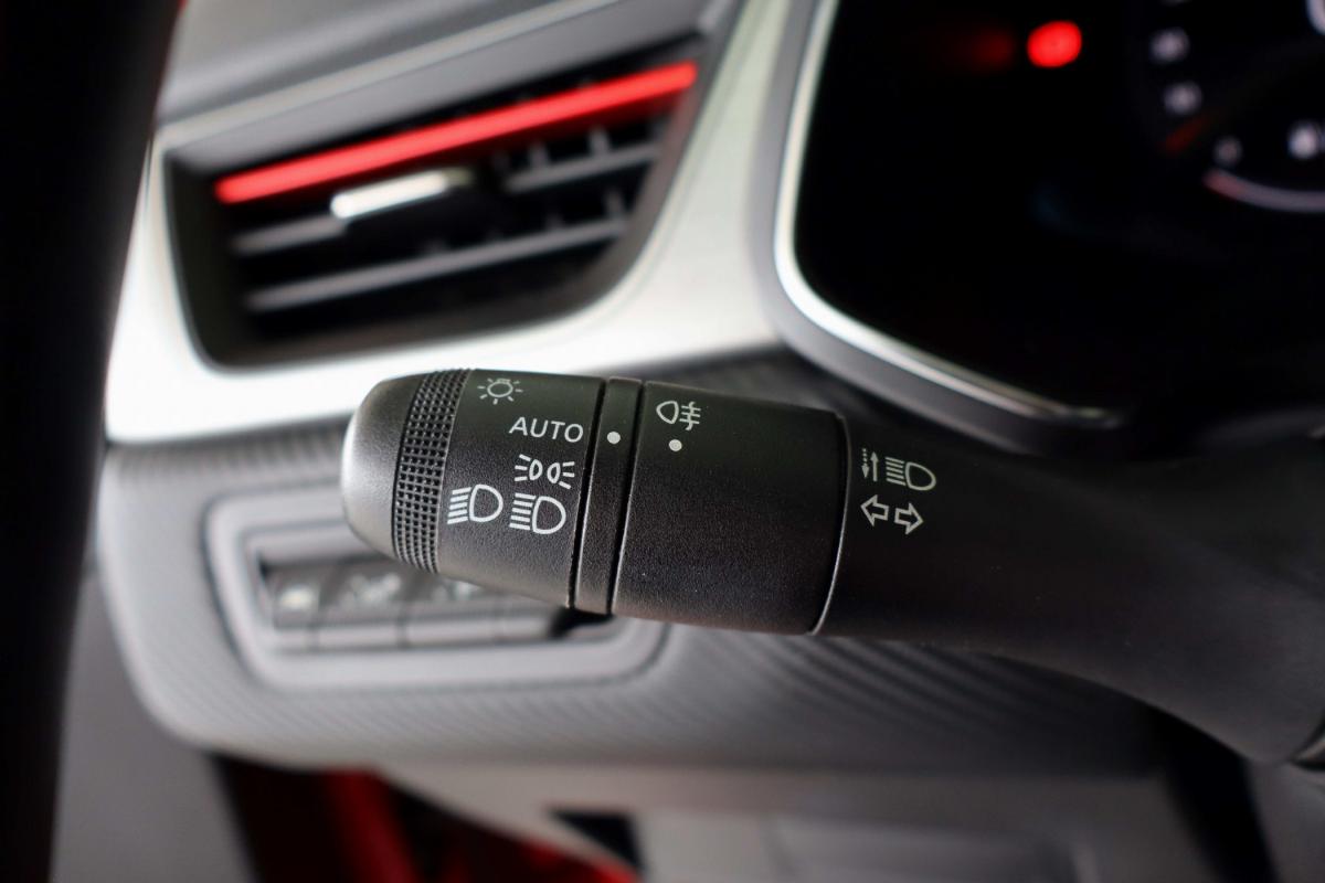 renault-captur-2023-gasolina-999cc