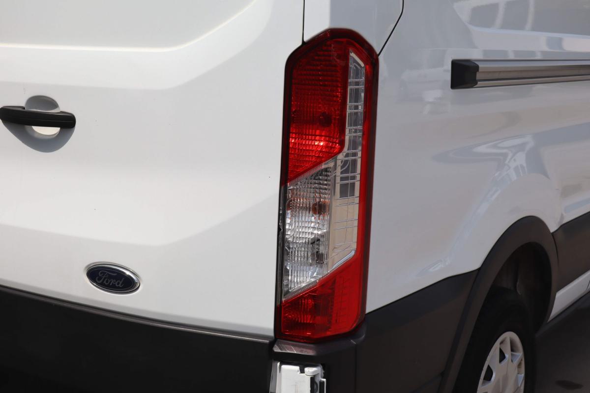 ford-transit-2024-diesel-1995cc
