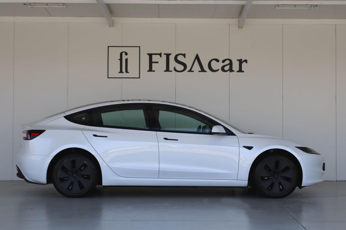 tesla-model-3-2024-eletrico-500cc