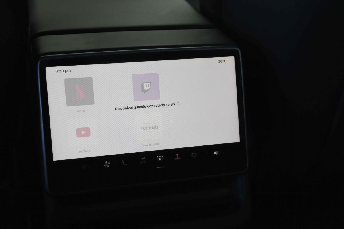 tesla-model-3-2024-eletrico-500cc