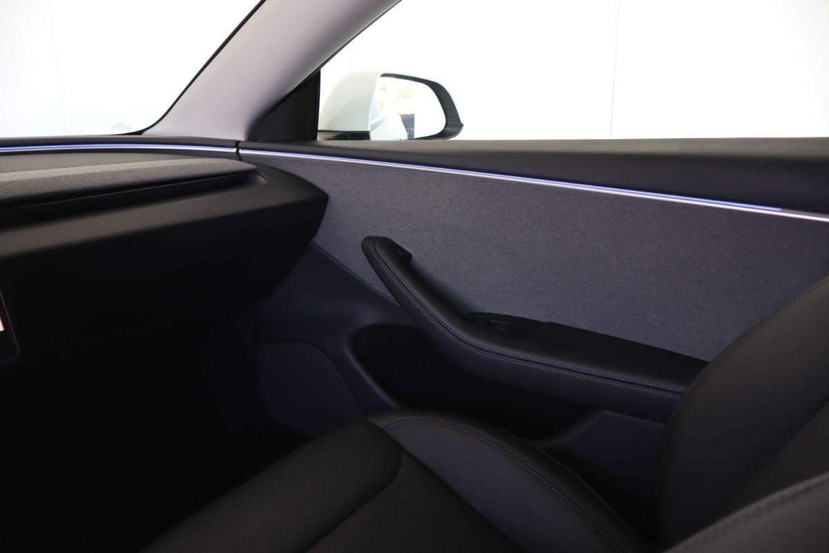 tesla-model-3-2024-eletrico-500cc
