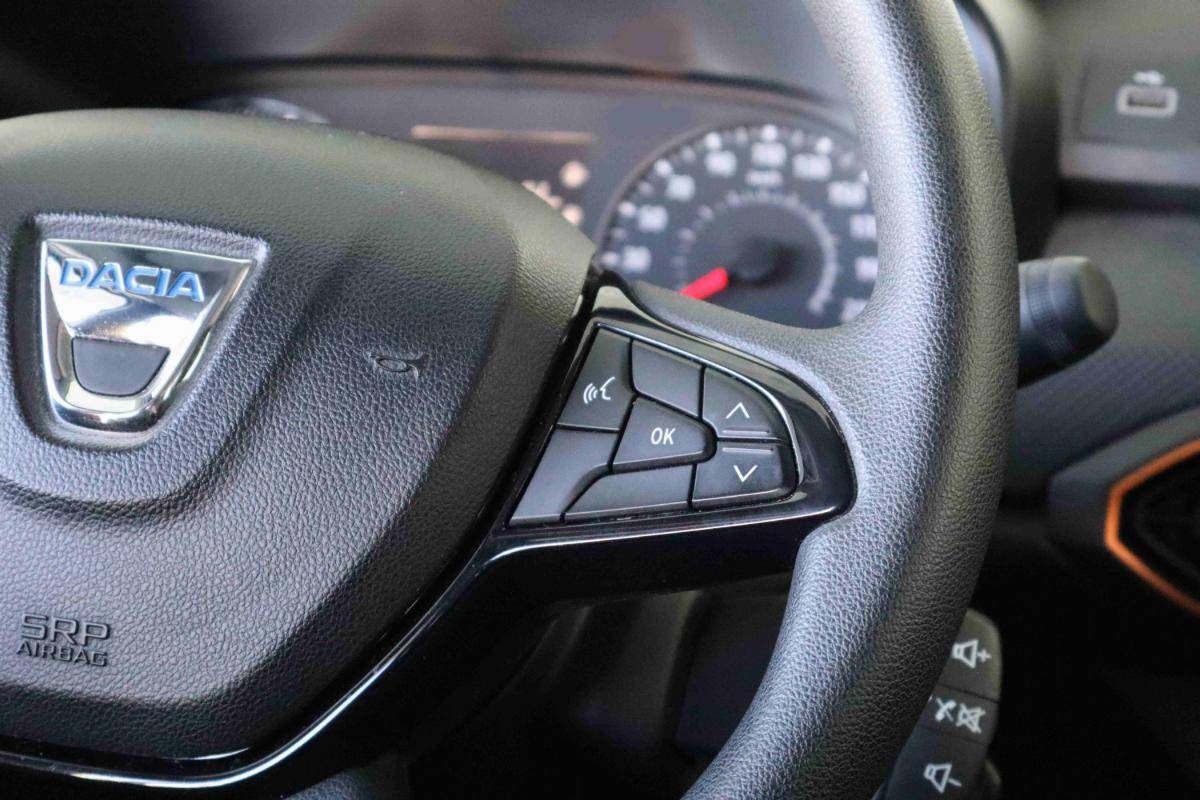 dacia-sandero-2022-gasolina-999cc