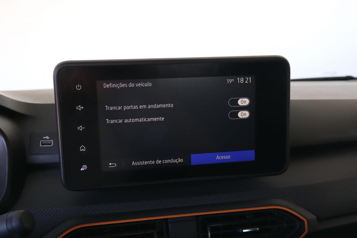 dacia-sandero-2022-gasolina-999cc