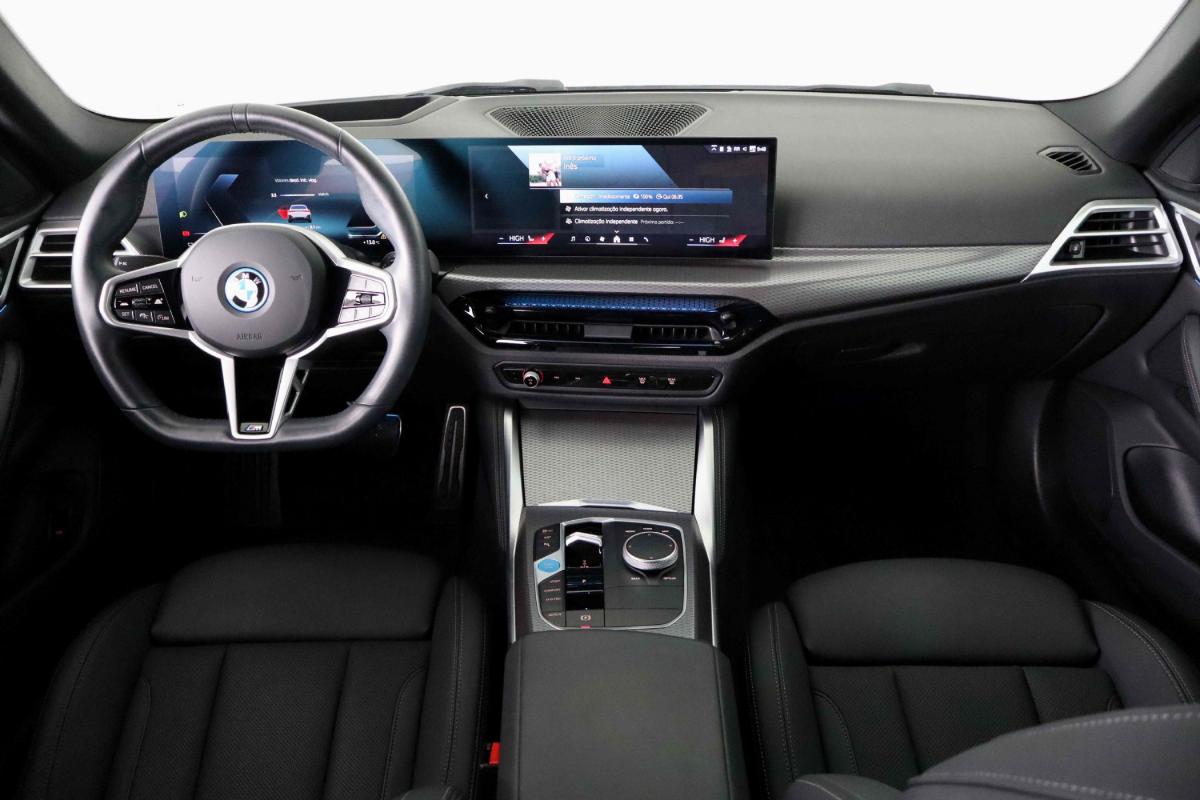 bmw-i4-2025-eletrico-500cc