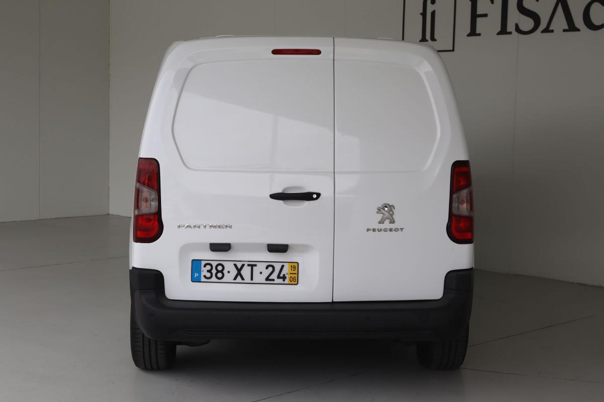 peugeot-partner-2019-diesel-1560cc
