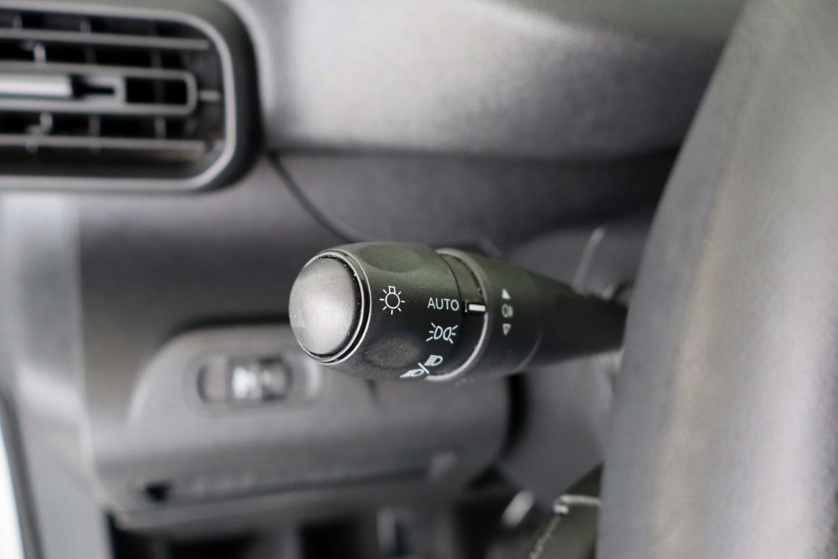 peugeot-partner-2019-diesel-1560cc
