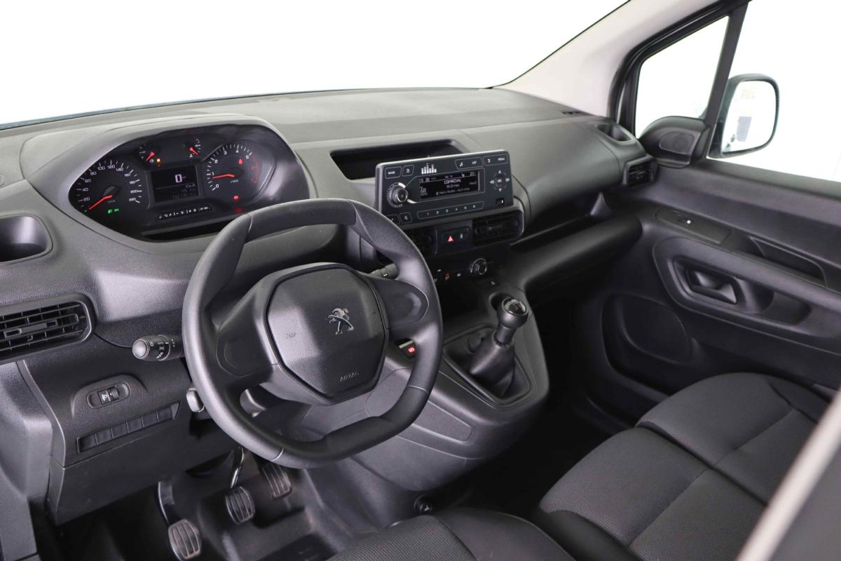 peugeot-partner-2019-diesel-1560cc