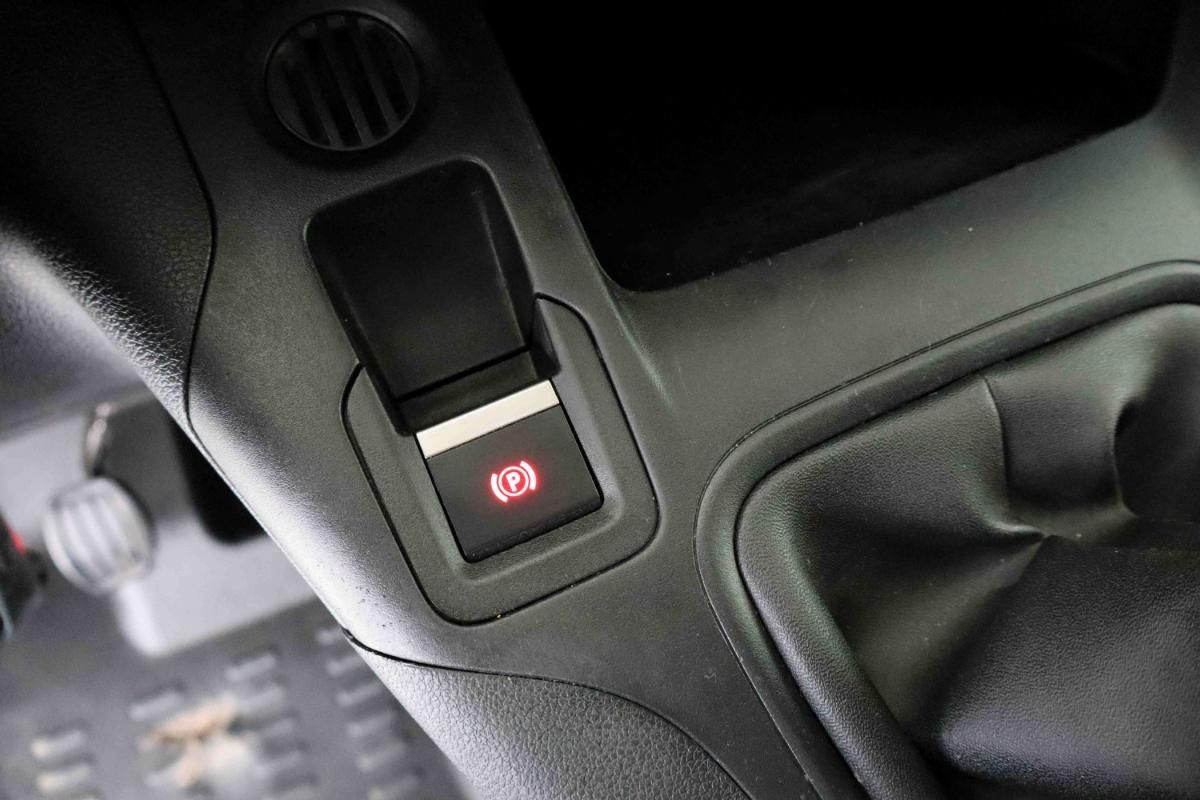 peugeot-partner-2019-diesel-1560cc