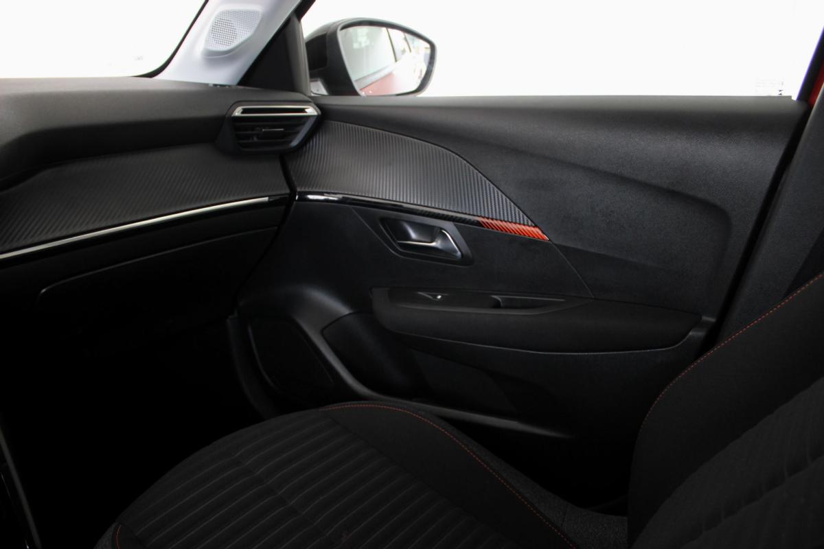 peugeot-208-2023-gasolina-1199cc