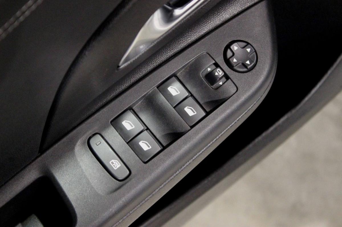 opel-corsa-2023-gasolina-1199cc