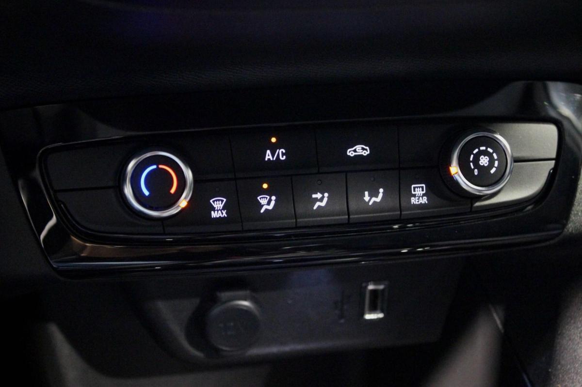 opel-corsa-2023-gasolina-1199cc