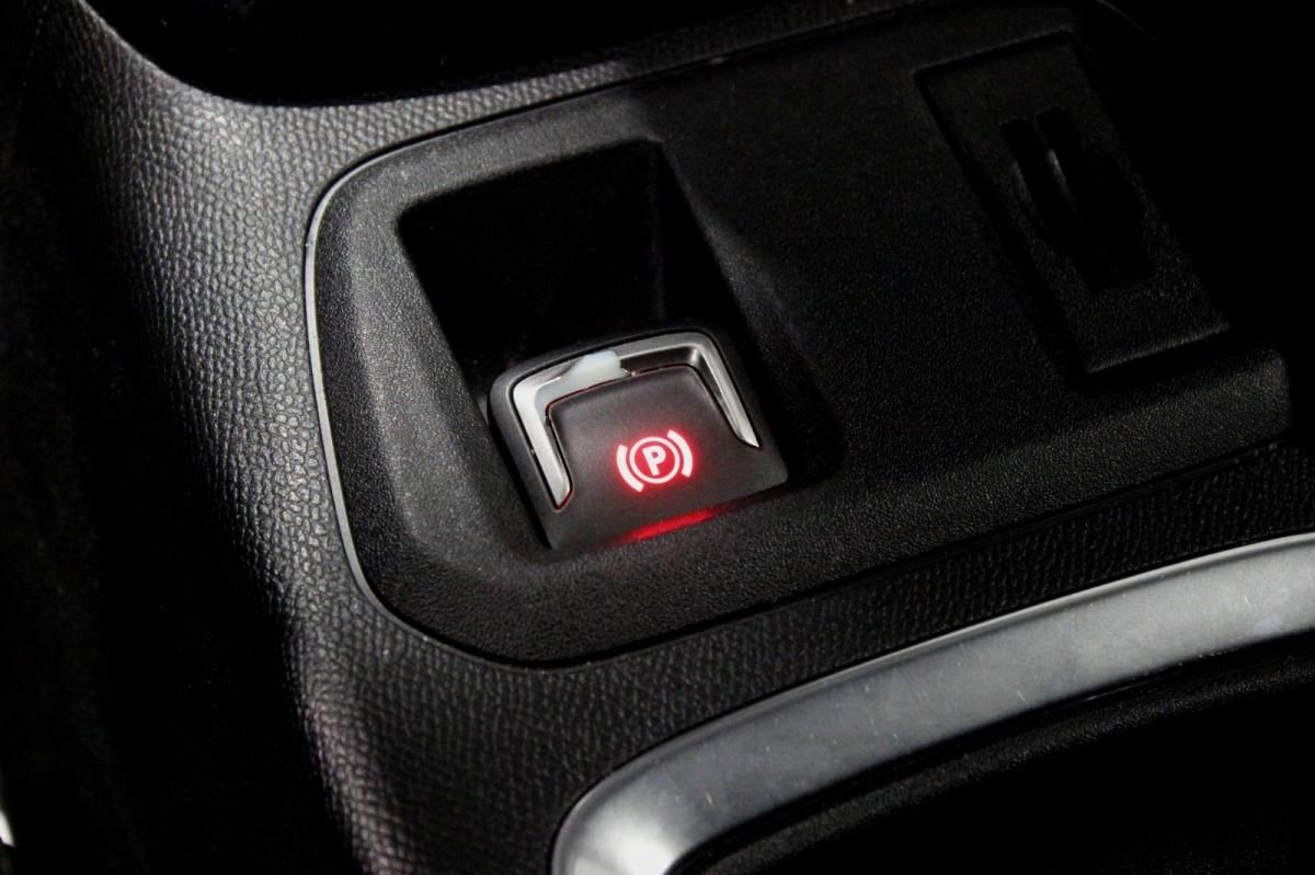 opel-corsa-2023-gasolina-1199cc