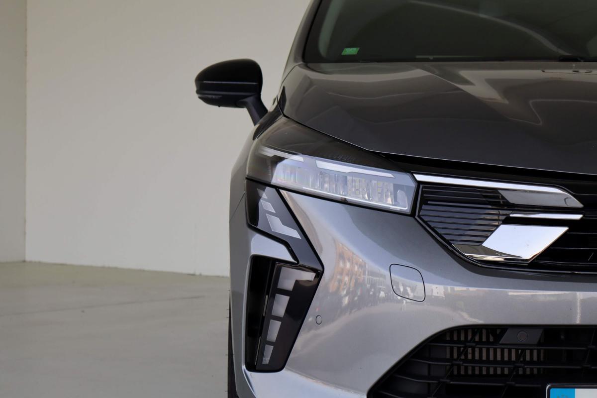 mitsubishi-colt-2025-gpl-999cc