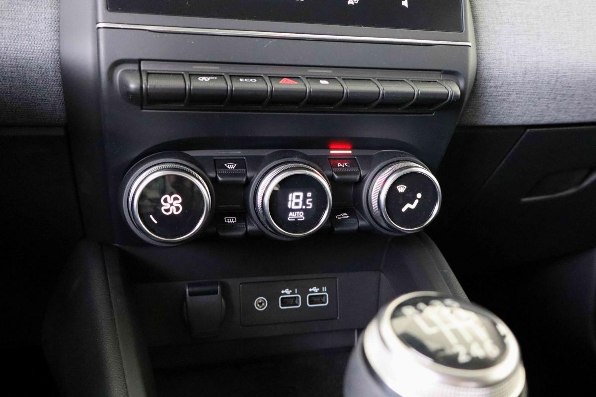 mitsubishi-colt-2025-gpl-999cc