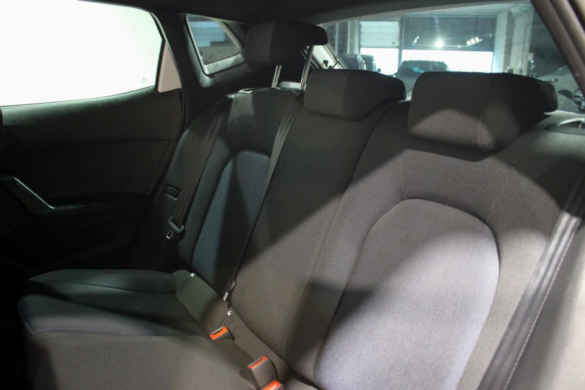 seat-ibiza-2023-gasolina-999cc