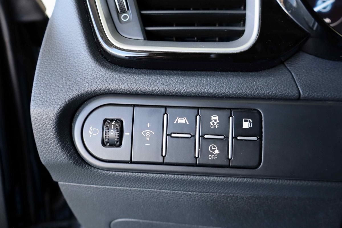 kia-xceed-2022-hibrido-a-gasolina-1580cc