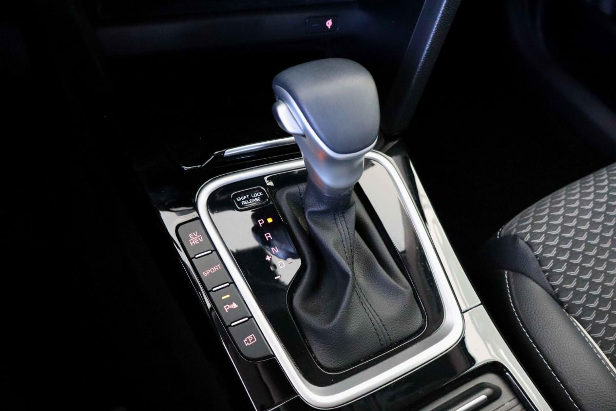 kia-xceed-2022-hibrido-a-gasolina-1580cc