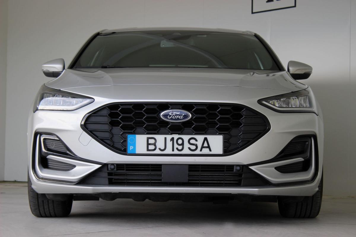 ford-focus-2024-gasolina-998cc