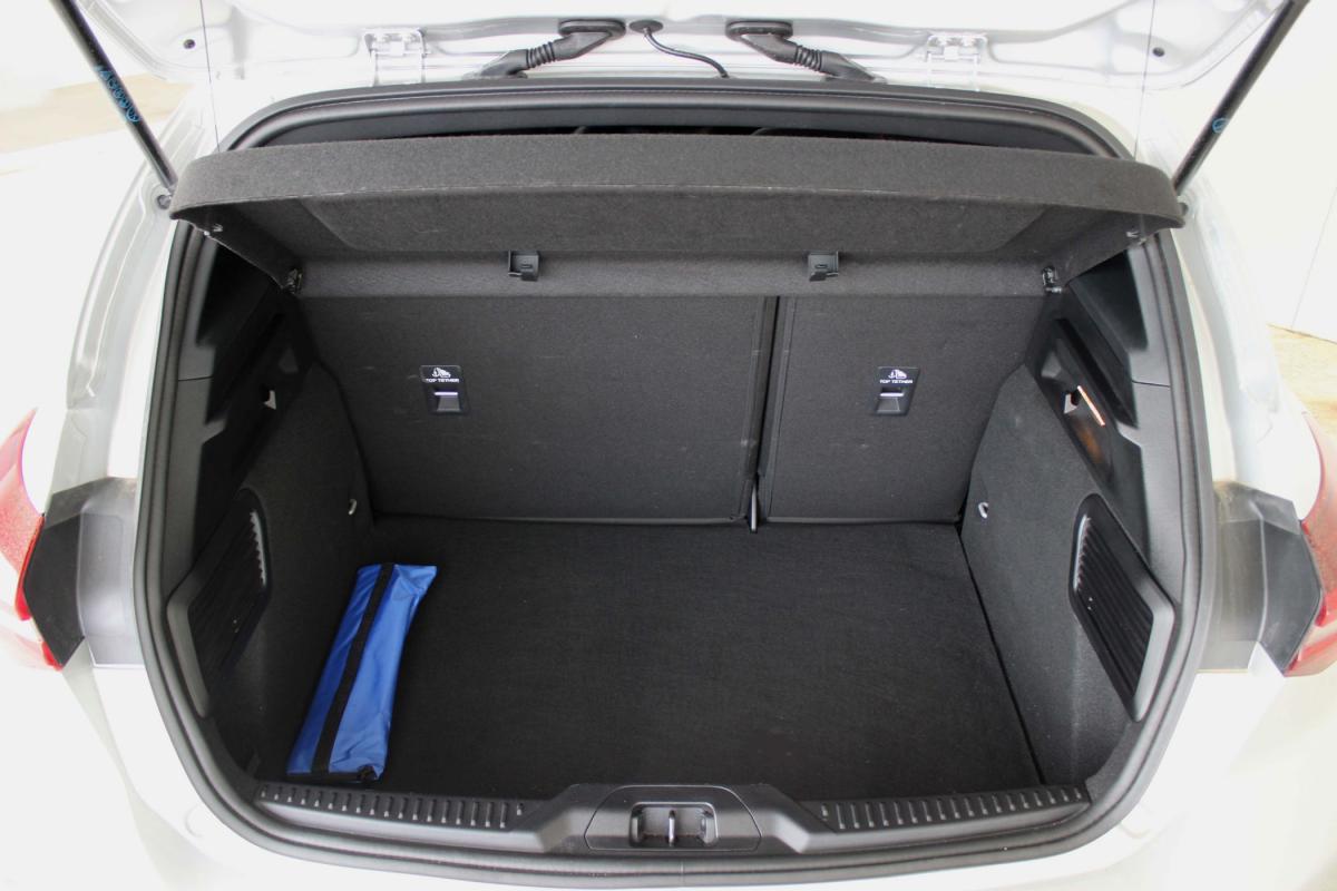 ford-focus-2024-gasolina-998cc