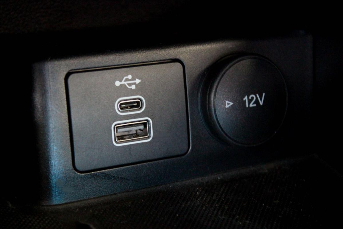 ford-focus-2024-gasolina-998cc