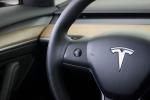 tesla-model-3-2022-eletrico-500cc