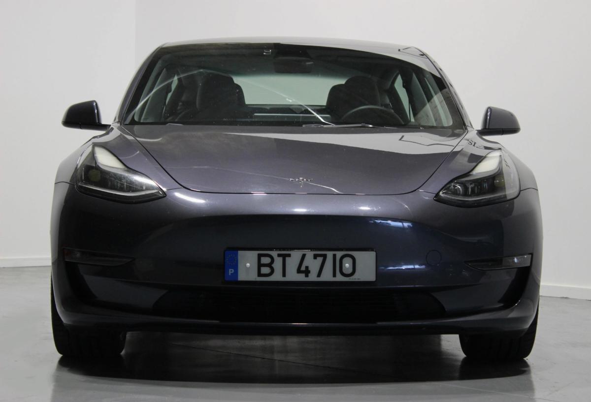 tesla-model-3-2022-eletrico-500cc