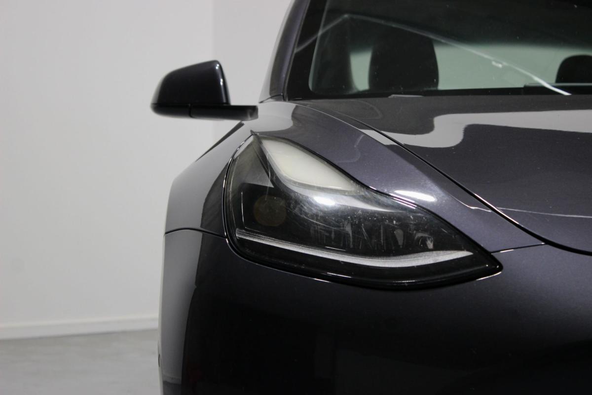 tesla-model-3-2022-eletrico-500cc