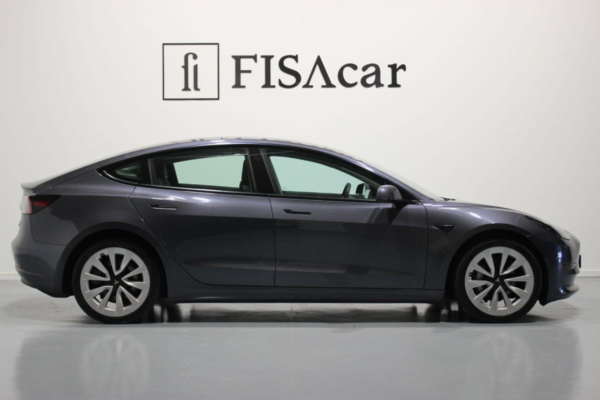 tesla-model-3-2022-eletrico-500cc