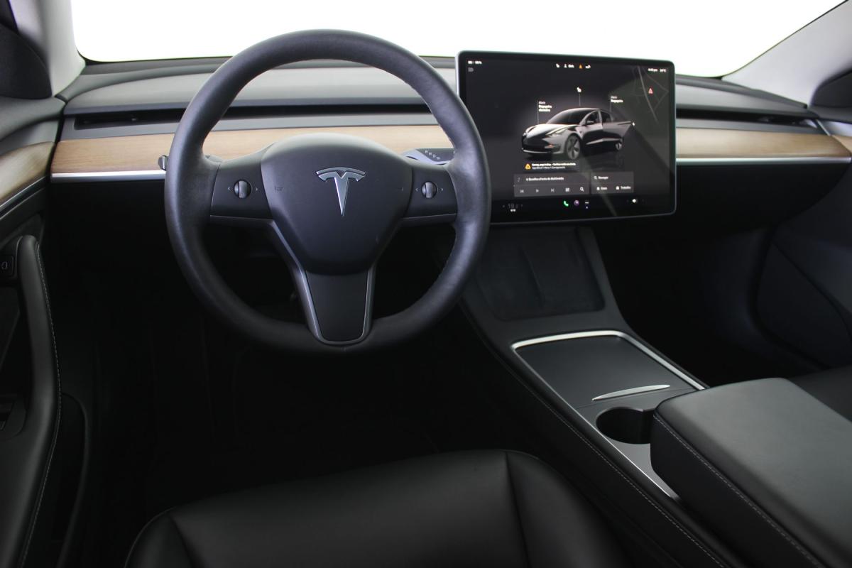 tesla-model-3-2022-eletrico-500cc