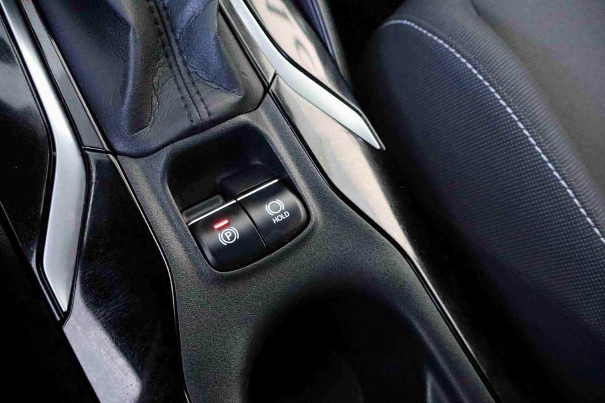 toyota-corolla-2021-hibrido-a-gasolina-1798cc