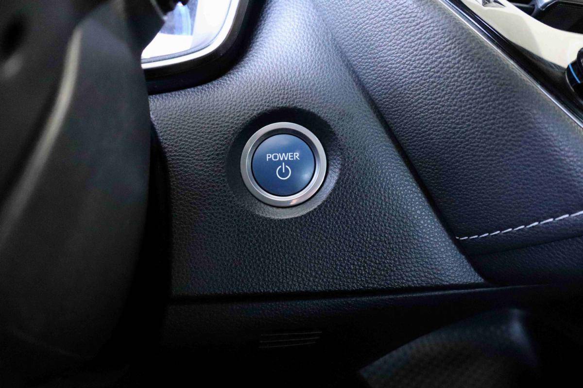 toyota-corolla-2021-hibrido-a-gasolina-1798cc